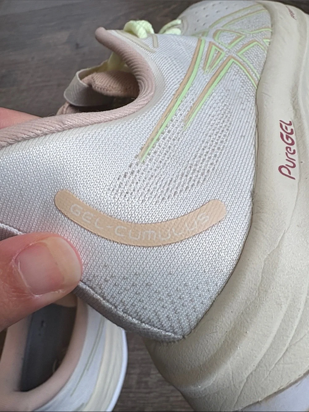 ASICS Gel-Cumulus 26 Running Shoes Women’s 9.5 Cream/Mint Athletic - Picture 8 of 10